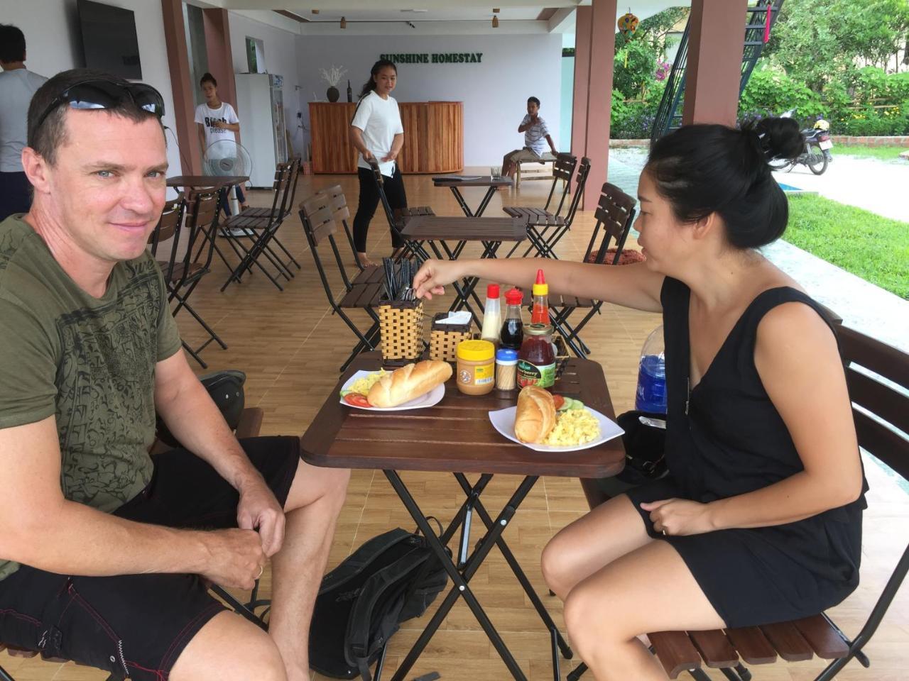 Sunshine Homestay Phong Nha Buitenkant foto